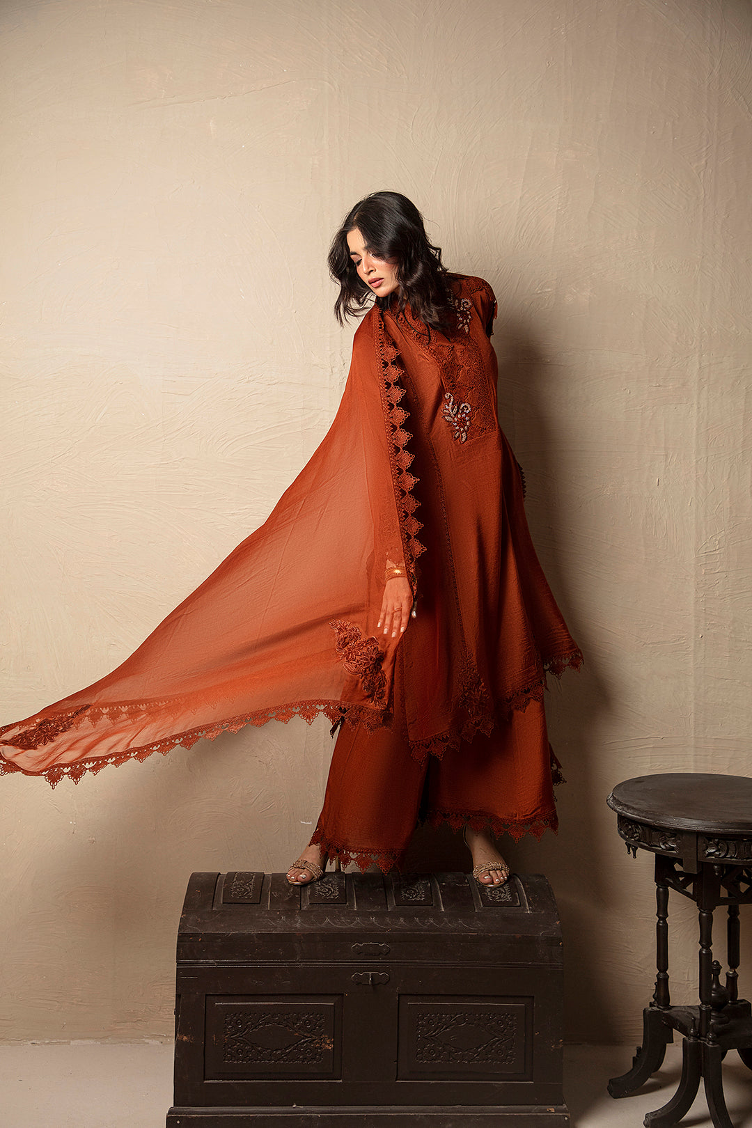 Raaz — Embroidered 3pc Set